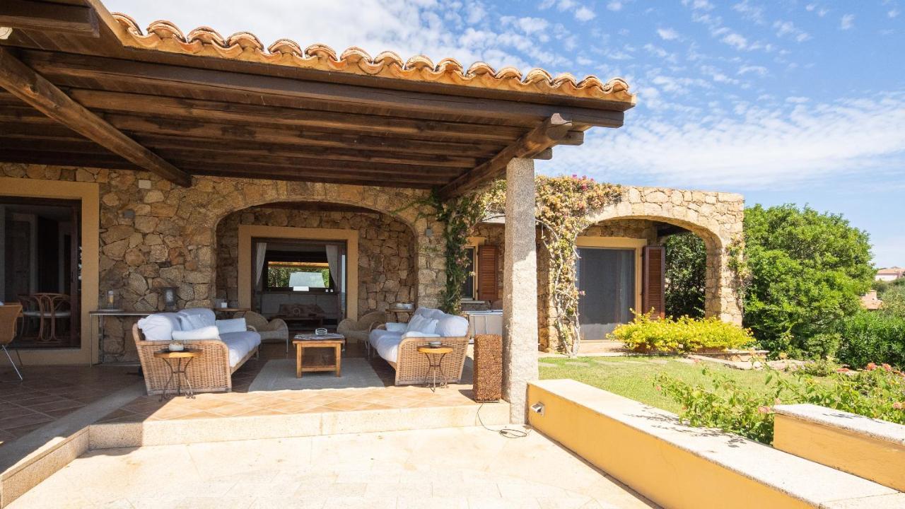 Welcomely - Villa Acqua Marina Golfo Aranci Eksteriør billede